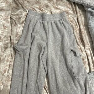Heather grey target cargo sweatpants